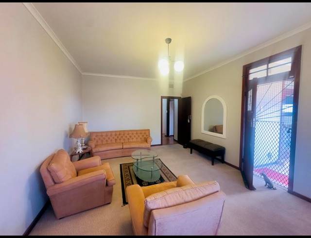 2 BEDROOM HOUSE FOR SALE IN MONTCLAIR